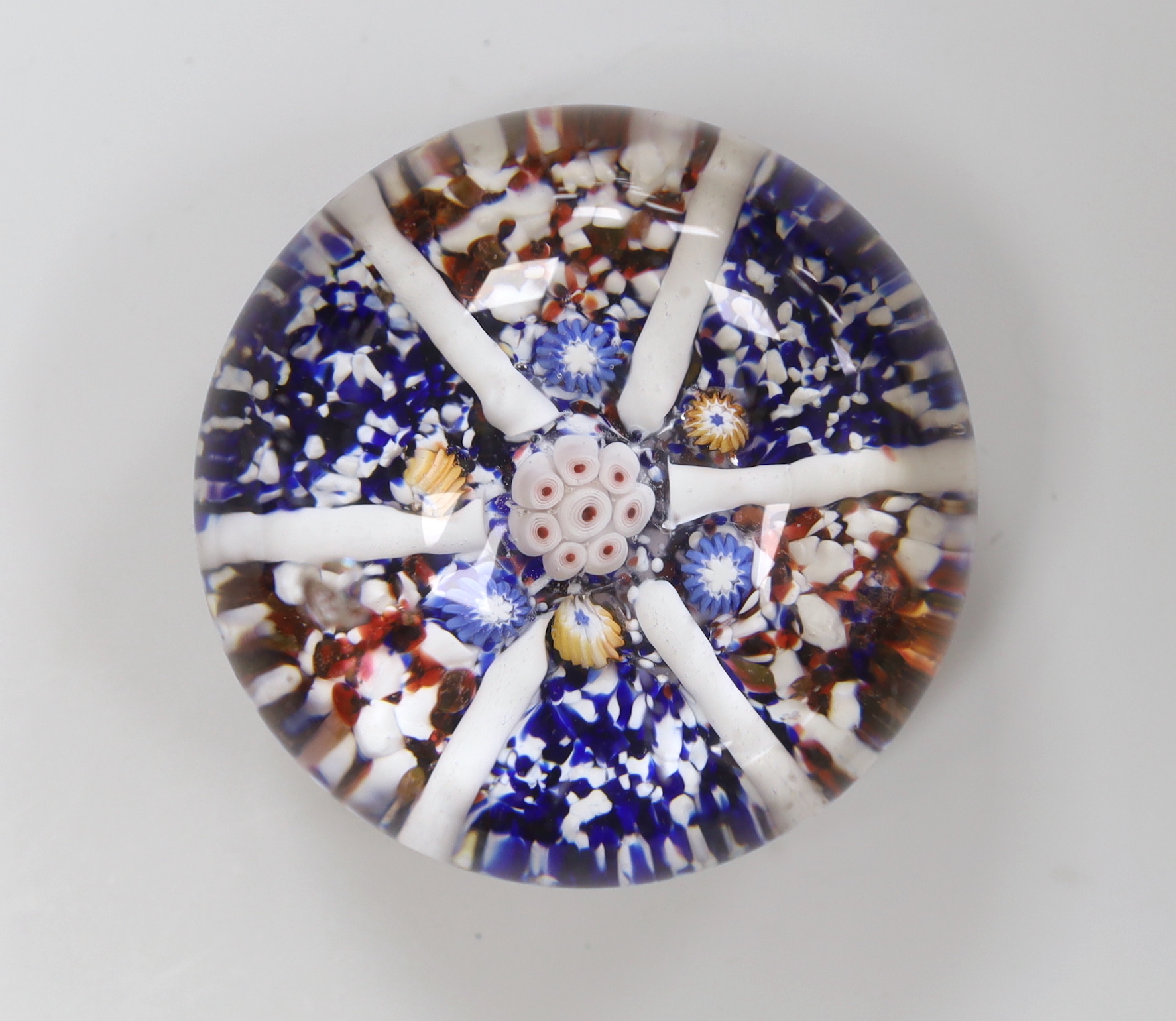 A St Louis paperweight, approximately 6cm diameter
